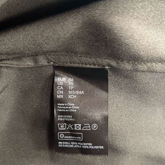 Dark Green Satin Top - Picture 3 of 3